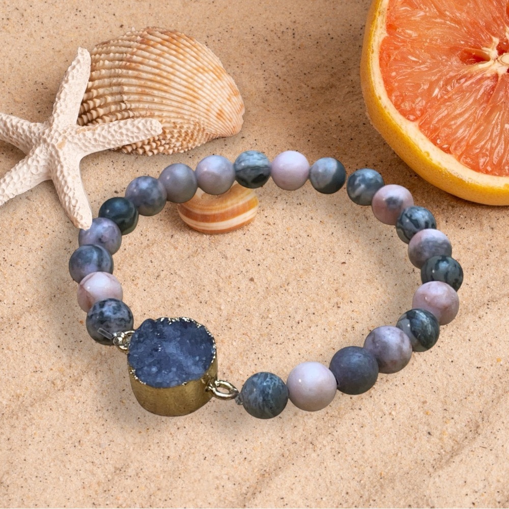 Chic handmade Stone in Gold Plated Charm Pink and Grey Stone Beaded Bracelet 8”